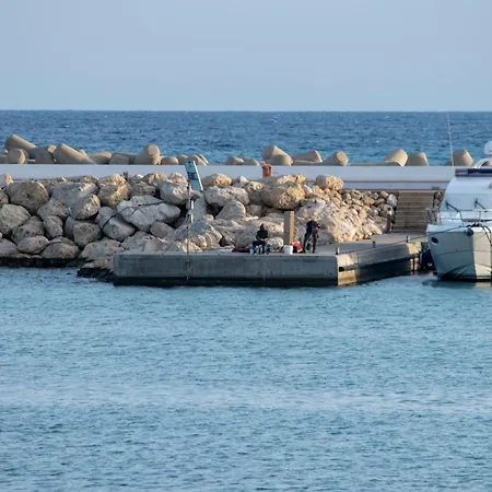 Διαμέρισμα Glabur Stays! The One -1 - Elite Marina Front!