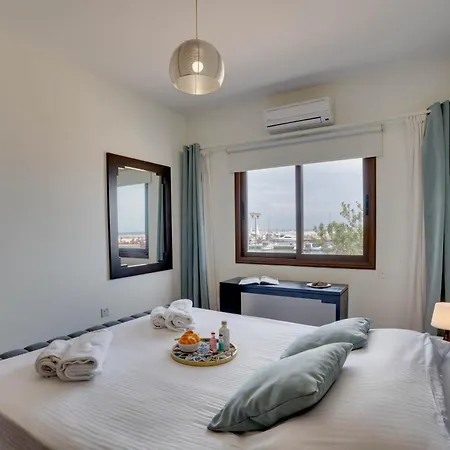 Glabur Stays! The One -1 - Elite Marina Front! Apartment Zygi