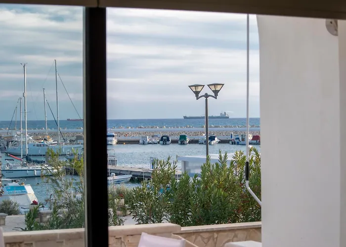 Apartmán Glabur Stays! The One -1 - Elite Marina Front! *